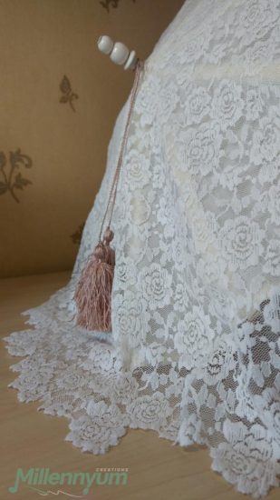 Victorian parasol - tassels