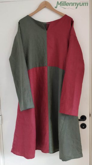 Cotte on a hanger