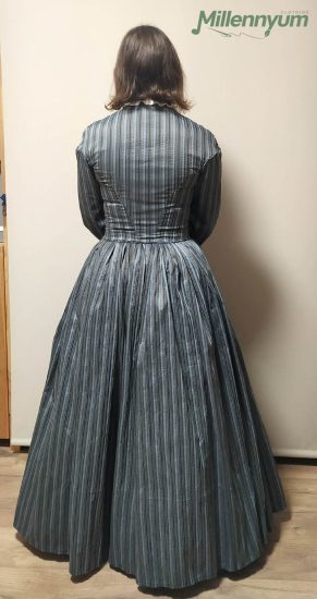 Dickens dress - back