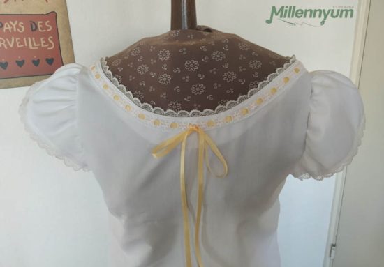 chemise - closeup