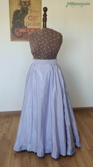 purple skirt - front