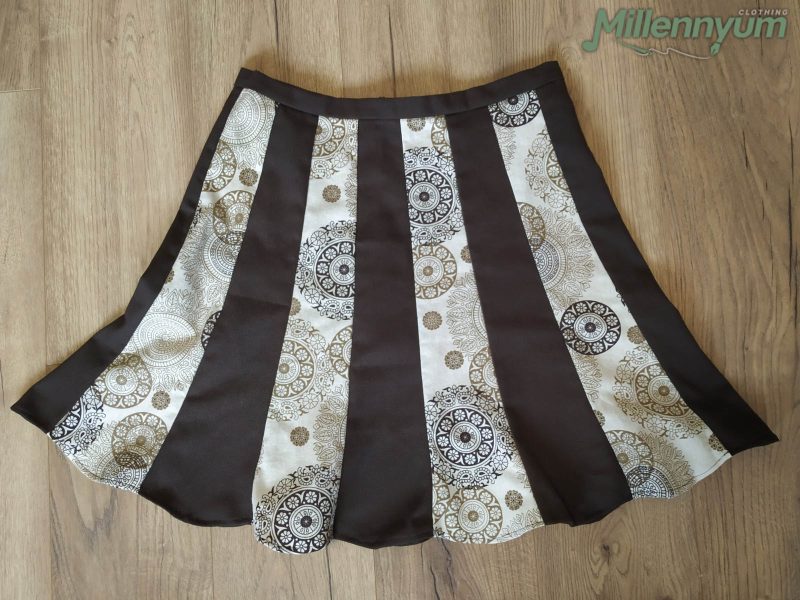 the skirt lying flat on the ground