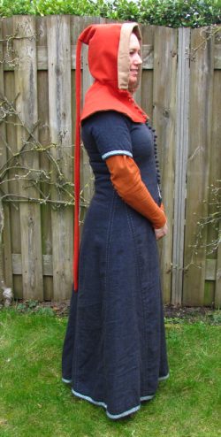 Medieval cotehardie with hood