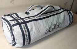 Victorian travel bag